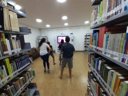 Torneio do game “Just Dance” da Biblioteca Municipal atrai público de várias idades