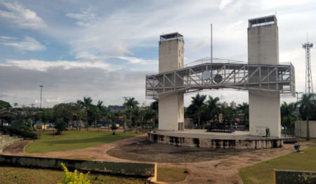Após 8 anos, as grades da praça Poderosa foram retiradas