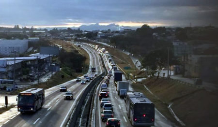 Rodovias do Tietê reinicia obras de ampliação na SP 101-“Implantação de dispositivo km 05”
