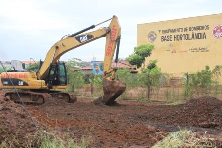 Canteiro de obras começa ser preparado na av. da Emancipação para melhorias no acesso à cidade