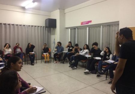 Abertas inscrições para curso de Libras na Escola de Artes, no Jd. Amanda