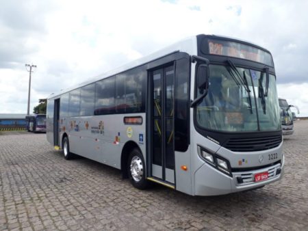 Duas linhas do transporte municipal recebem ônibus com ar-condicionado