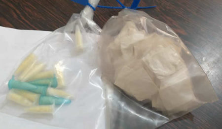 Após denúncia, PM descobre ponto de tráfico de drogas, no Jardim Amanda