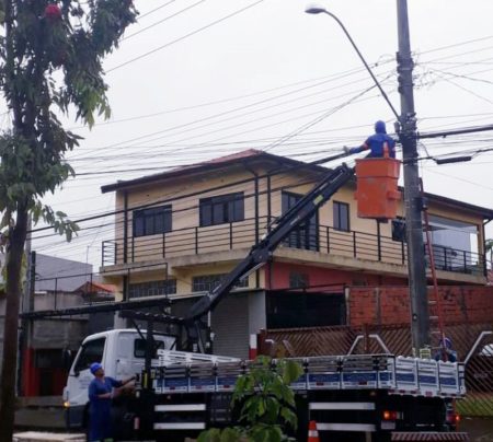 Prefeitura inicia troca de iluminação de LED no Jd. Amanda
