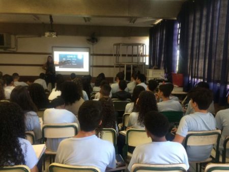 Prefeitura faz parceria com escolas estaduais para levar informações sobre Coronavírus aos estudantes