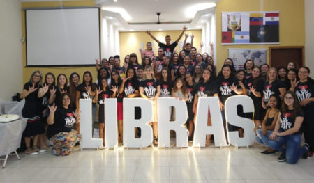 Assembleia de Deus abre inscrições para curso de libras