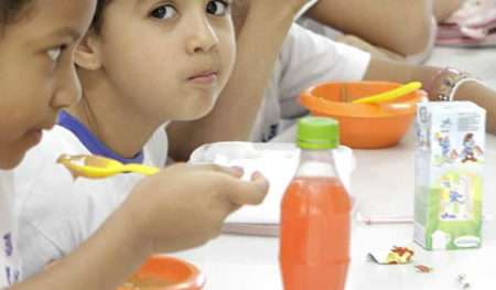 São Paulo anuncia programa ‘Merenda em Casa’ para 700 mil alunos
