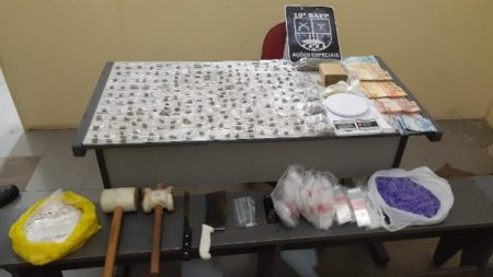 Policiais do 10° Baep detém 5 indivíduos por tráfico de drogas no Nova Hortolândia