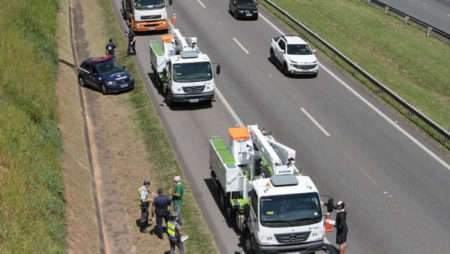 Guarda de Campinas apoia entrega de marmitas para caminhoneiros no Anel Viário