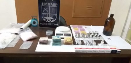 Policiais do 10° Baep detiveram personal trainer com drogas e anabolizantes em Sumaré   ﻿