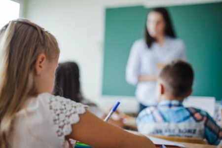 Procon de Hortolândia orienta consumidor a negociar desconto de mensalidade com instituições particulares de ensino