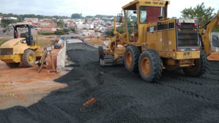 Ponte que ligará Nova Alvorada ao Novo Cambuí será asfaltada nos próximos dias