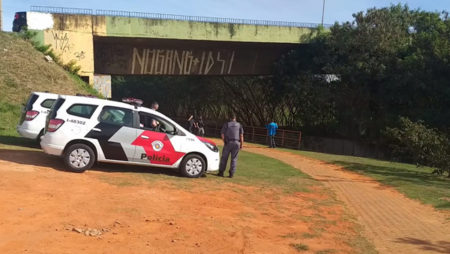 Homem é encontrado morto com pedradas na nuca embaixo de viaduto no centro de Hortolândia 