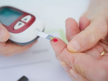 Pacientes com Diabetes ou Hipertensão devem manter tratamento durante pandemia do Coronavírus