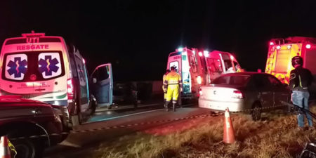 Engavetamento deixa uma vítima fatal e duas mulheres feridas na rodovia SP-101