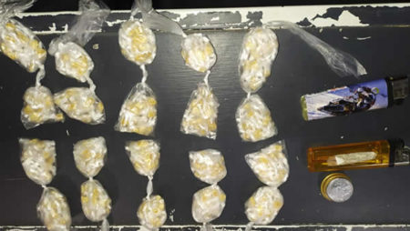 4 indivíduos são detidos com drogas no Jardim Amanda