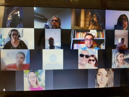 Escola de Gestão retoma aulas de curso via online