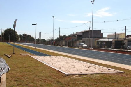 Hortolândia homenageia deputado Luiz Lauro Filho, que agora dá nome a novo complexo esportivo