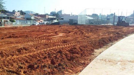 Solo do Parque Novo Ângulo é preparado para receber paisagismo