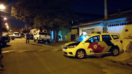 Duas pessoas morrem baleadas no bairro São Miguel