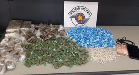 Homem é preso com drogas no Santa Clara