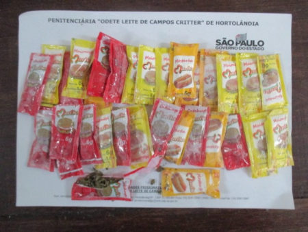 Servidores encontram drogas em sachês de catchup e maionese na PII de Hortolândia