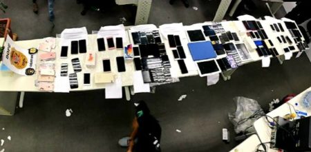 Operação conjunta da Receita Federal e da Polícia Civil resulta na apreensão de 110 celulares