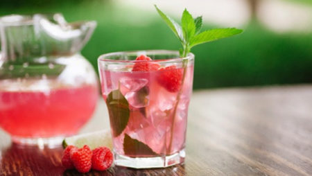 Delicioso Mojito de Framboesas com Limão