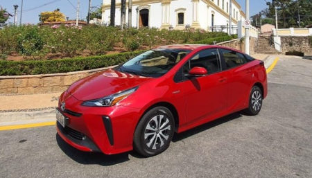Economia é destaque no Toyota Prius