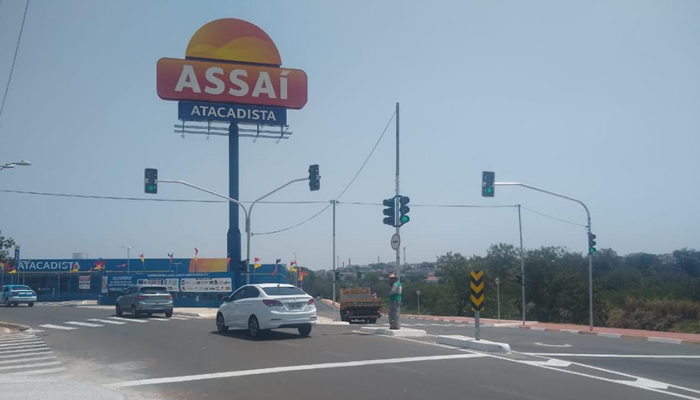 Confira o horário de funcionamento do Assaí Atacadista neste feriado
