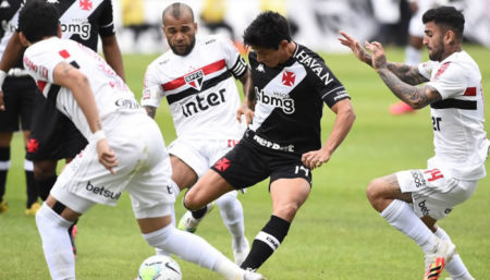 Corinthians recua, São Paulo avança: os times paulistas no Brasileirão