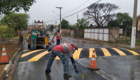 Quatro novas lombadas no Amanda