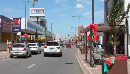 Centro de Hortolândia já está enfeitado para o Natal