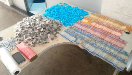 Policiais militares apreendem drogas e 3 indivíduos acabam presos