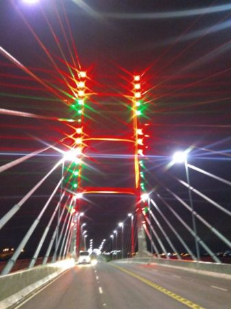 Ponte da Esperança terá iluminação especial de Natal