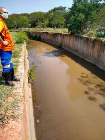 Confira abaixo as dicas da Defesa Civil de como se comportar durante os temporais