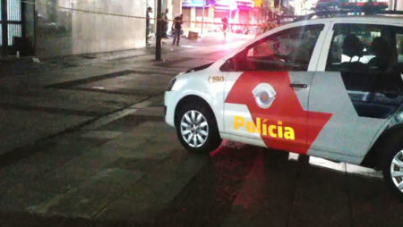 Homem em situação de rua é baleado ao lado da catedral no centro de Campinas 
