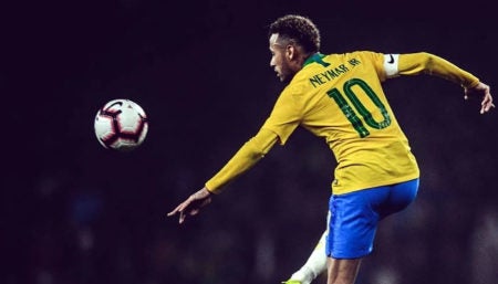 Justiça absolve Neymar por lago artificial em mansão