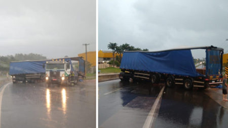 Motorista perde o controle de carreta, tomba e interdita a rodovia SP-101