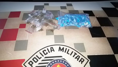 Polícia Militar detém homem após fugir com carro com drogas 