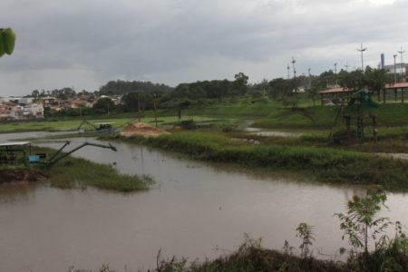 Prefeitura inicia em breve desassoreamento da lagoa do Parque Remanso das Águas