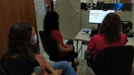 Prefeitura capacita equipes de UBSs para orientar a população sobre a Toxoplasmose em gestante