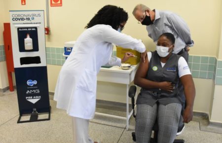 Profissionais da linha de frente da rede hospitalar de Hortolândia começam a ser vacinados contra COVID-19
