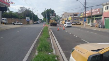 Avenida Santana ganha semáforo para acesso ao bairro Chácaras Acaray