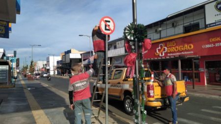 Estacionar à esquerda volta a ser proibido na Rua Luís Camilo, a partir desta quinta-feira (07/01)