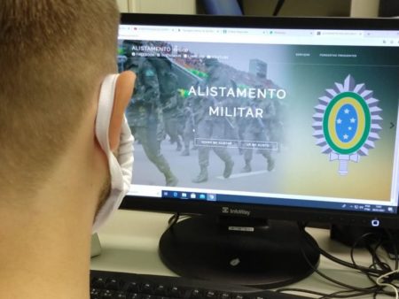 Alistamento militar online pode ser feito até 30 de junho