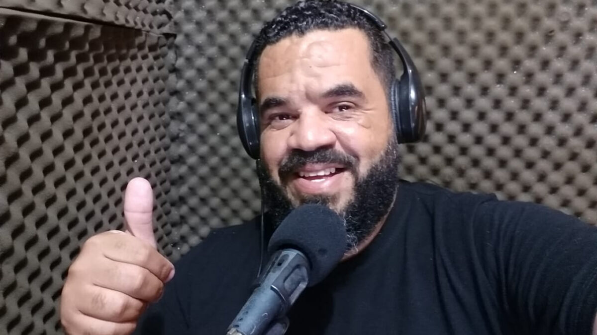 Programa Conectados com Deus estreia nesta segunda(1)