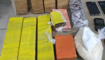 Três mochilas são encontradas com drogas e eletrônicos no CPP Hortolândia