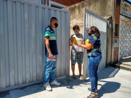 Ação de educação ambiental no Jd. Santa Emília aponta adesão da população ao descarte correto de resíduos nos PEVs