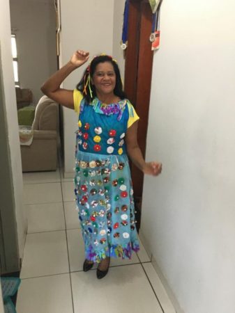 Concurso de Fantasias anima carnaval de idosos em Hortolândia